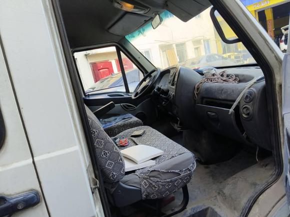 [宁波·沪A] 二手依维柯依维柯褒迪2012款 2.5T-A32 基本型