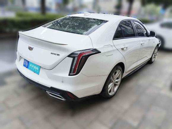 [上海·豫N] 二手凯迪拉克凯迪拉克CT42020款 28T 时尚型