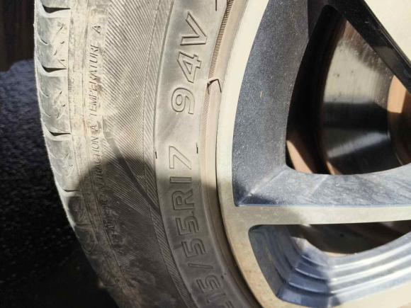 [武汉·鄂A] 二手众泰众泰T3002017款 1.5T CVT尊享型