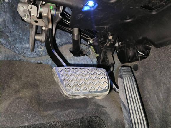 [济南·鲁A] 二手丰田亚洲龙2019款 2.0L 豪华版 国VI