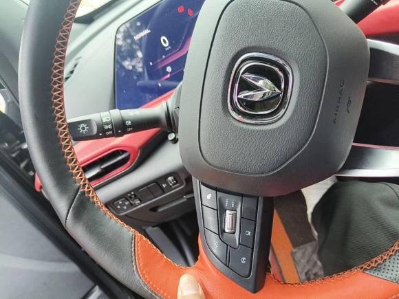 [杭州·浙D] 二手长安长安UNI-T2020款 1.5T 尊贵型