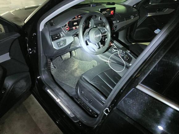 [南京·苏A] 二手奥迪奥迪A4L2019款 40 TFSI 时尚型 国VI