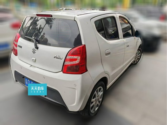 [广州·粤D] 二手铃木奥拓2016款 1.0L 自动豪华炫动版