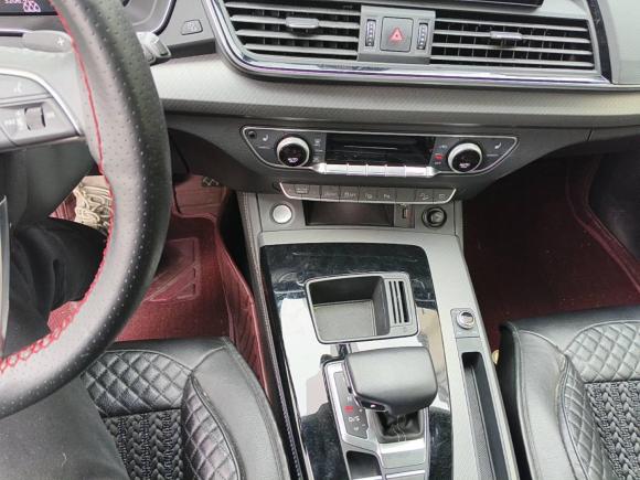 [青岛·鄂A] 二手奥迪奥迪Q5L2022款 45T 豪华动感型