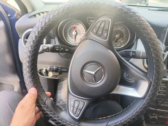 [上海·沪B] 二手奔驰奔驰GLA2016款 GLA 200 蓝调版