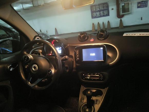 [北京·京N] 二手smartsmart fortwo2018款 0.9T 66千瓦硬顶先锋版 国V