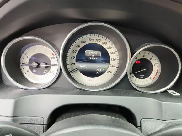 [深圳·粤B] 二手奔驰奔驰E级2014款 E 260 敞篷轿跑车