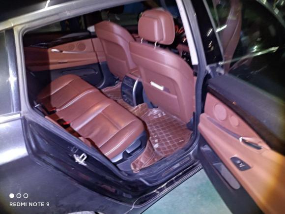 [无锡·苏B] 二手宝马宝马5系GT2013款 535i 领先型