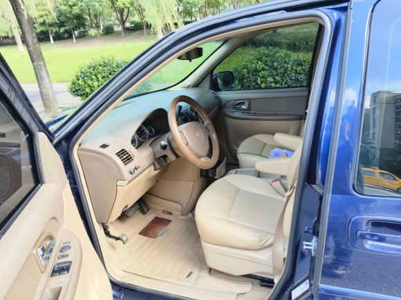 [南通·鲁A] 二手别克别克GL82014款 2.4L 经典版