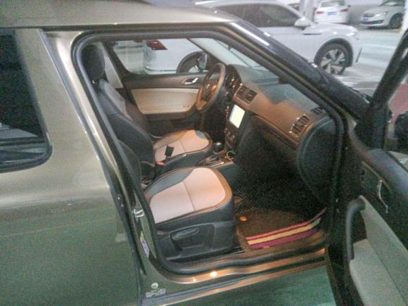 [合肥·皖A] 二手斯柯达Yeti2016款 1.4TSI DSG前行版