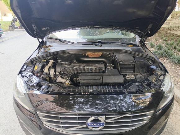 [上海·沪E] 二手沃尔沃沃尔沃V602014款 T5 智雅版