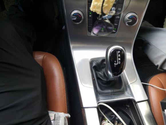 [上海·沪J] 二手沃尔沃沃尔沃S60L2018款 S60L T3 智进进取版