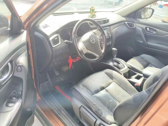 [西安·陕A] 二手日产奇骏2014款 2.0L CVT舒适版 2WD