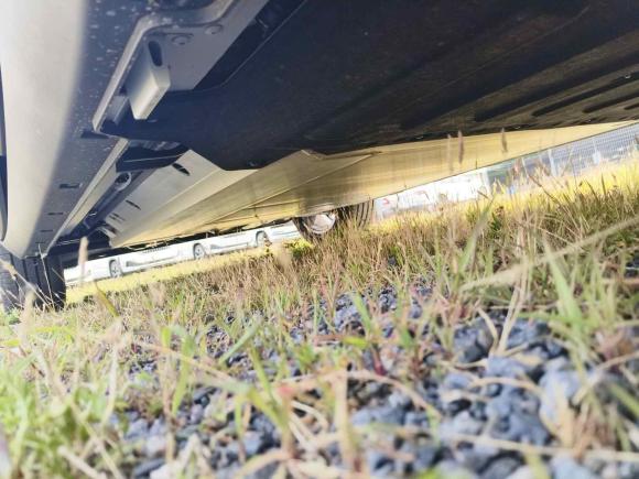 [上海·无P] 二手哪吒汽车哪吒L2024款 310 闪充红衣版