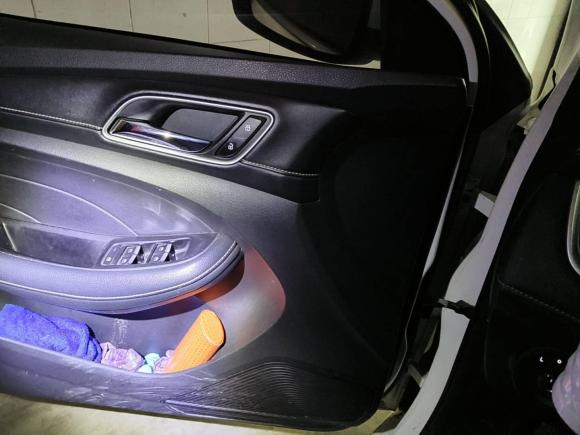 [西安·陕A] 二手荣威荣威Ei52018款 互联网旗舰版