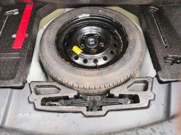 [宁波·川F] 二手海马海马M62017款 1.6L 手动运动智能型