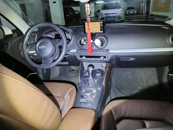 [上海·沪A] 二手奥迪奥迪A32014款 Sportback 35 TFSI 自动豪华型