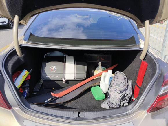 [深圳·粤C] 二手别克君威2015款 1.6T 领先技术型