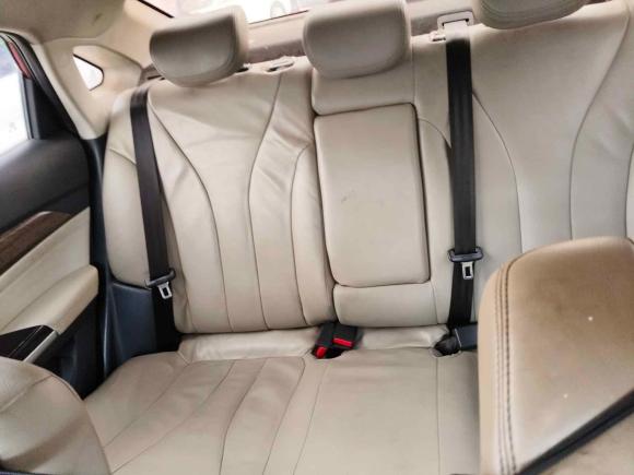 [温州·浙C] 二手北京汽车北京EU52018款 R500 智风版