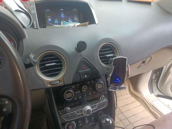 [武汉·鄂A] 二手雷诺科雷傲2013款 2.5L 四驱豪华版