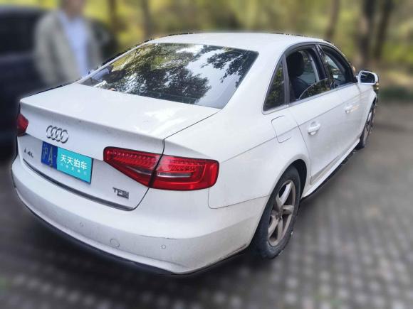 [上海·沪A] 二手奥迪奥迪A4L2013款 35 TFSI 自动舒适型