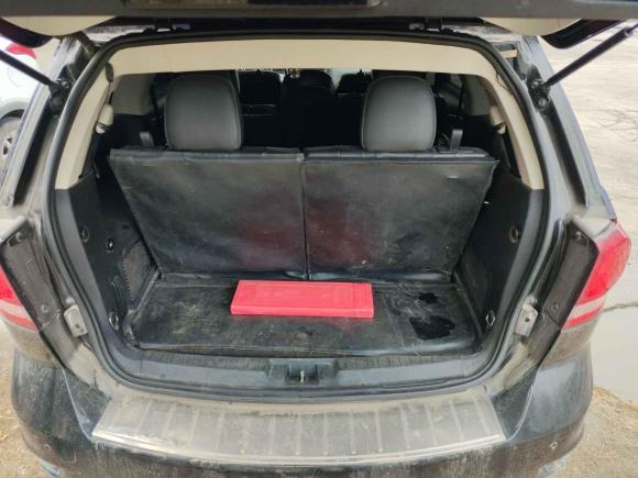 [南通·苏F] 二手道奇酷威2013款 2.4L 两驱尊尚版