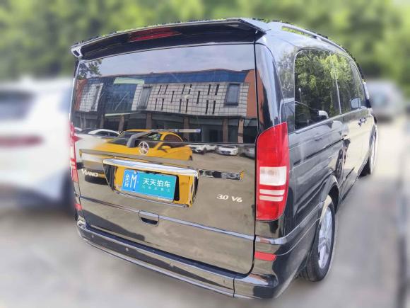 [广州·鲁M] 二手奔驰唯雅诺2013款 3.0L 礼遇版