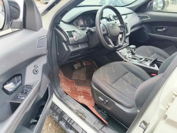 [广州·赣C] 二手陆风陆风X72018款 劲越 1.5T 全景尊享型