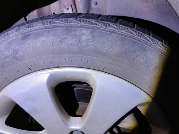 [无锡·苏B] 二手别克君威2012款 2.0L 豪华版