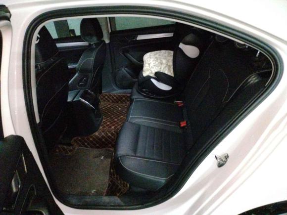 [上海·沪E] 二手斯柯达速派2019款 改款 TSI330 DSG舒适版