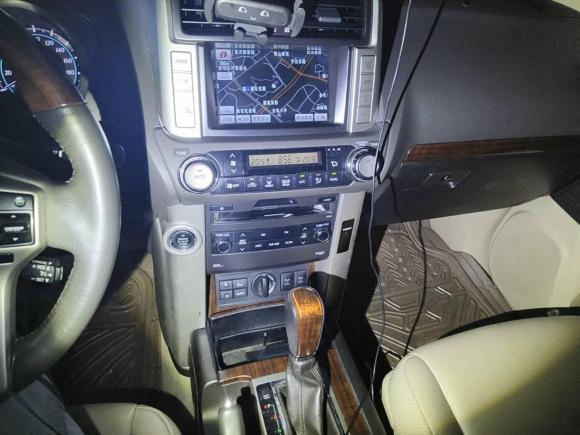 [上海·沪N] 二手丰田普拉多2010款 4.0L 自动VX NAVI