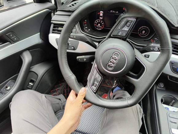 [成都·川F] 二手奥迪奥迪A4L2018款 30周年年型 45 TFSI quattro 运动型