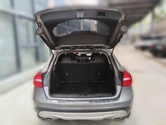 [青岛·鲁Y] 二手奔驰奔驰GLA2016款 GLA 220 4MATIC 时尚型