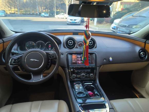 [青岛·鲁B] 二手捷豹捷豹XJ2013款 XJL 2.0T 典雅商务版