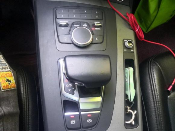 [西安·陕A] 二手奥迪奥迪Q5L2018款 40 TFSI 荣享进取型 国V