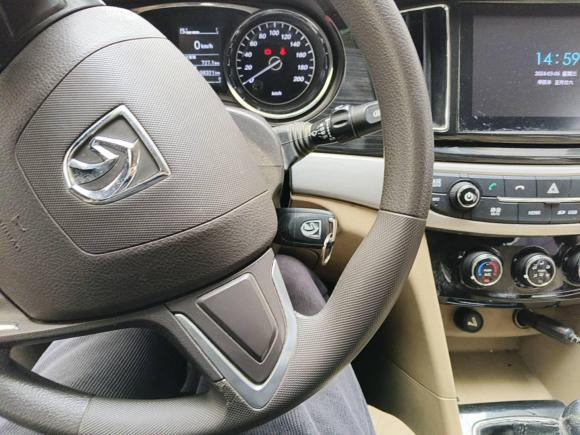 [上海·苏E] 二手宝骏宝骏7302016款 1.5L 手动舒适型 7座 国V