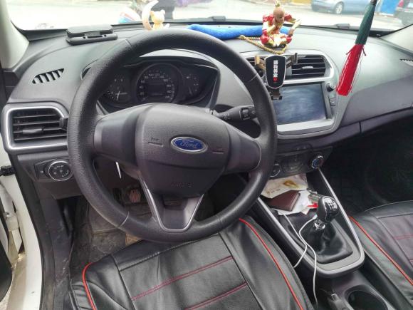 [义乌·赣H] 二手福特福睿斯2019款 1.5L 手动质享型