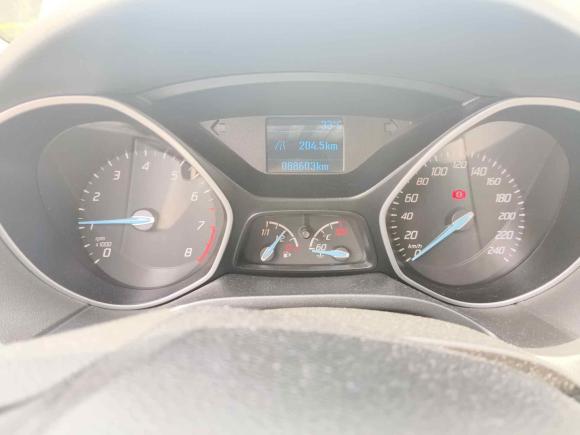 [苏州·苏E] 二手福特福克斯2012款 两厢 1.6L 手动舒适型