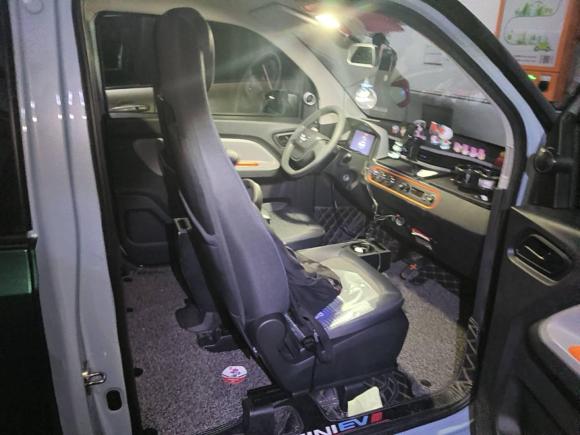 [深圳·粤B] 二手五菱汽车宏光MINIEV2020款 自在款 磷酸铁锂