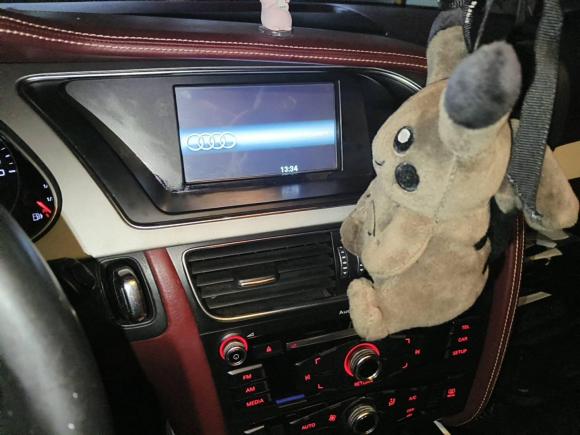 [台州·浙J] 二手奥迪奥迪A4L2015款 35 TFSI 自动标准型