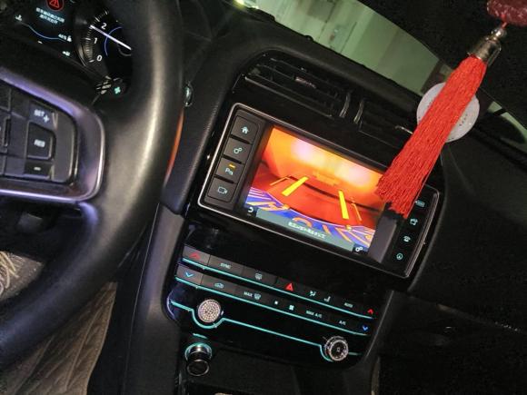 [成都·川A] 二手捷豹捷豹F-PACE2018款 2.0T 四驱都市尊享版