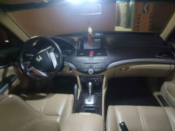 [宁波·浙B] 二手本田歌诗图2012款 2.4L 豪华版