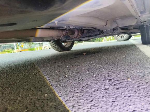 [深圳·粤B] 二手路虎揽胜极光2013款 2.0T 3门耀动版