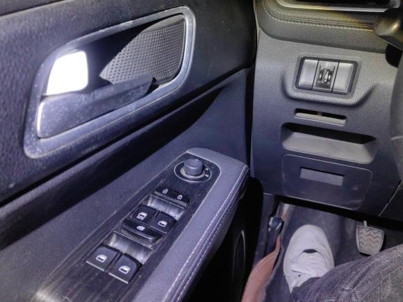 [苏州·苏E] 二手SWM斯威汽车SWM斯威X72016款 1.8L 手动豪华型 7座