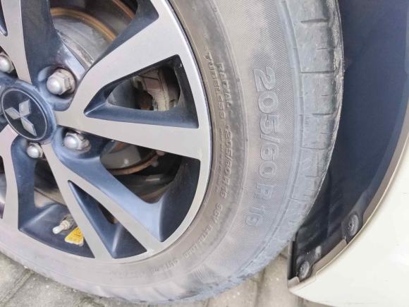 [上海·沪A] 二手三菱翼神2012款 致尚版 1.8L 手动豪华型