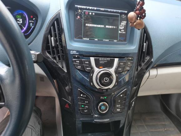 [上海·沪A] 二手比亚迪秦2014款 1.5T 旗舰型