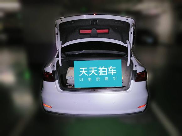 [深圳·粤B] 二手奥迪奥迪A32016款 Limousine 35 TFSI 领英型