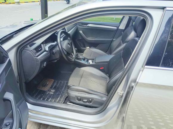 [南京·苏A] 二手斯柯达速派2016款 TSI330 DSG创行版