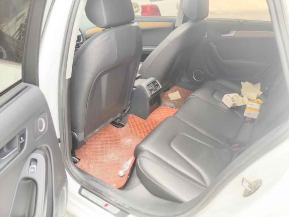 [济南·鲁A] 二手奥迪奥迪A4L2016款 35 TFSI 典藏版 S line豪华型