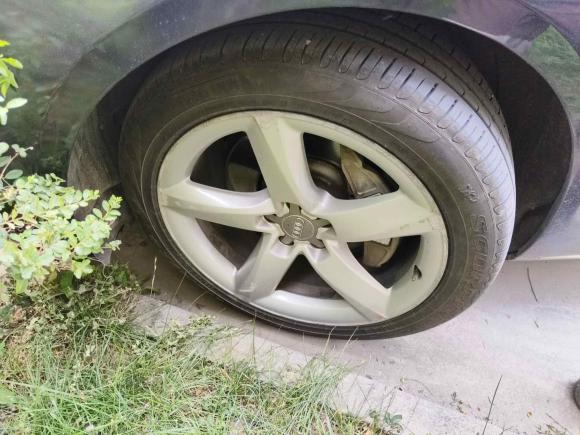 [西安·陕A] 二手奥迪奥迪A82012款 A8L 45 TFSI quattro豪华型